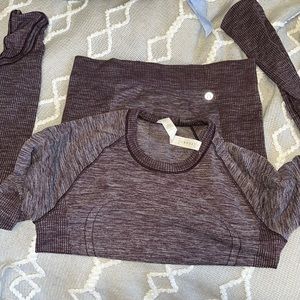Perfect condition lulu tight shirt